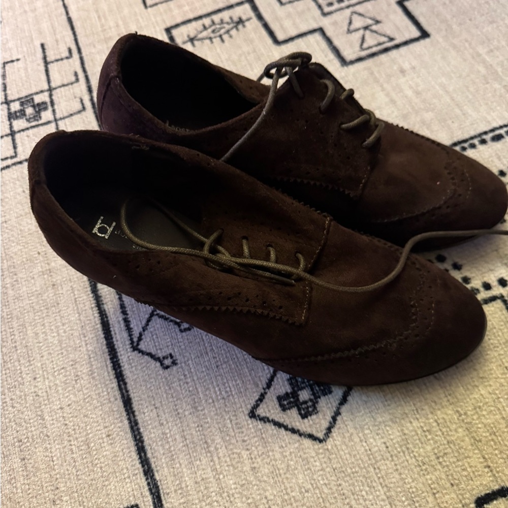 Women’s  Suede Oxford Shoes